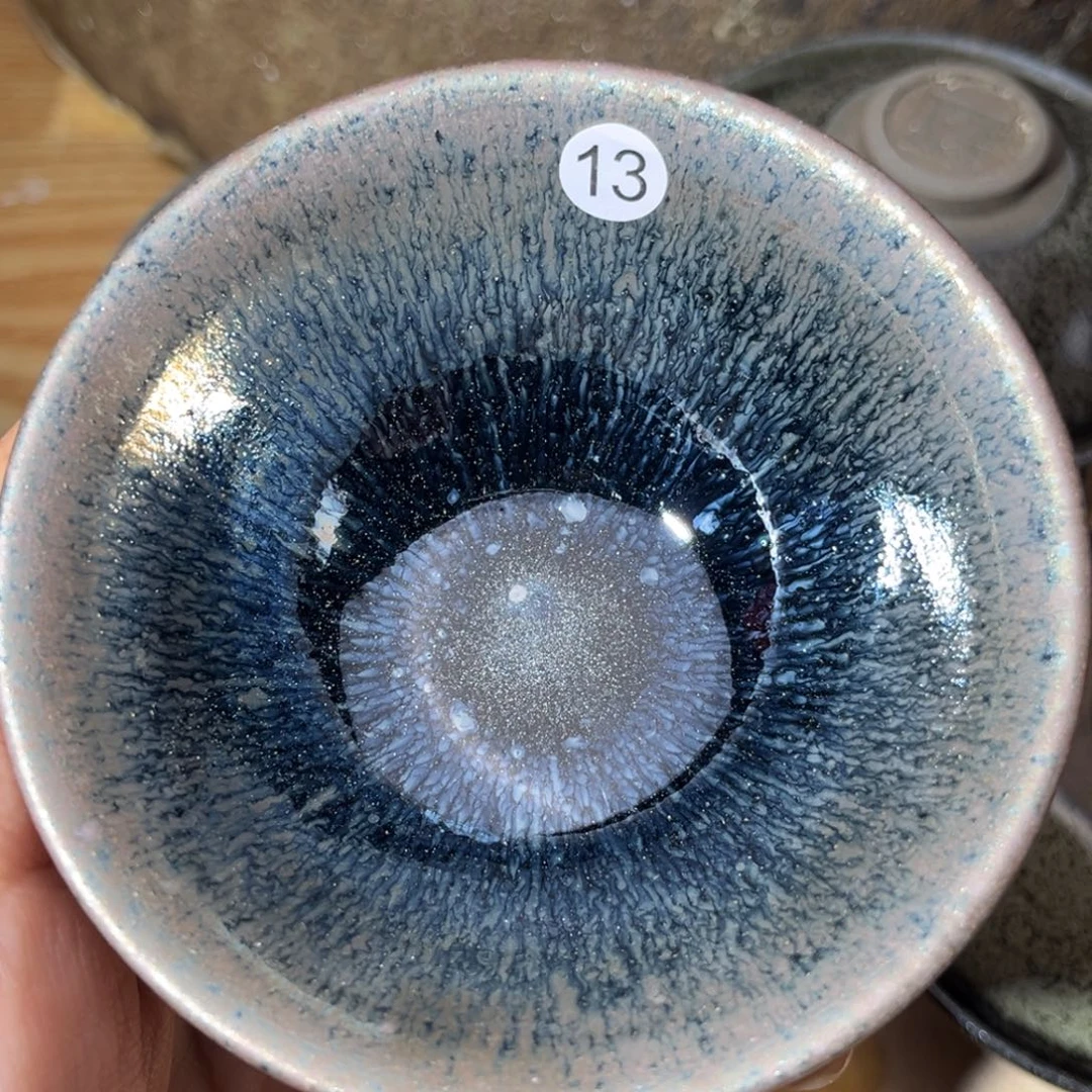 茶盏义兴龙窑坚持真柴烧