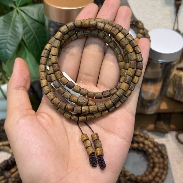 啊***柒沉香沉香碎屑0.5桶珠