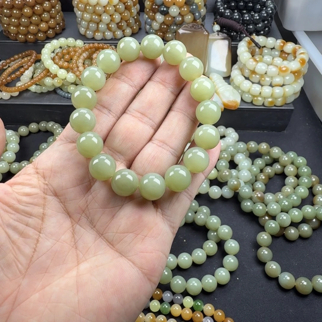 和田玉未镶嵌手链