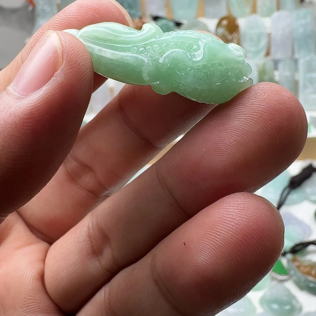 颈饰未镶嵌翡翠86