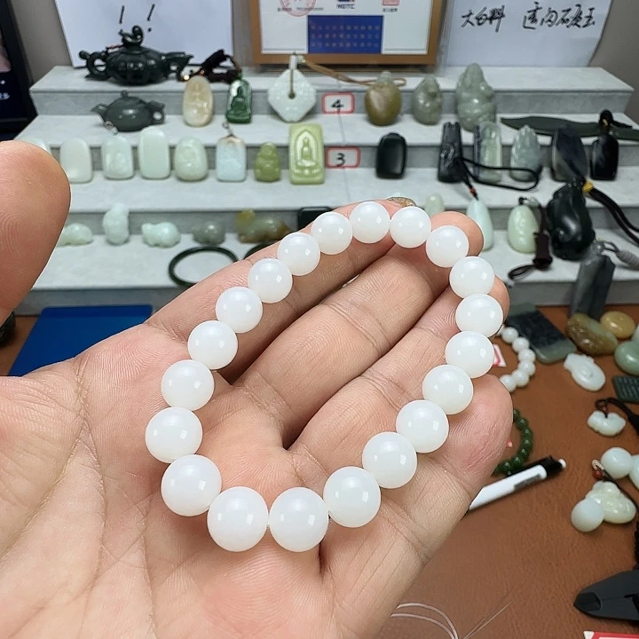 和田玉未镶嵌吊坠(不含链)