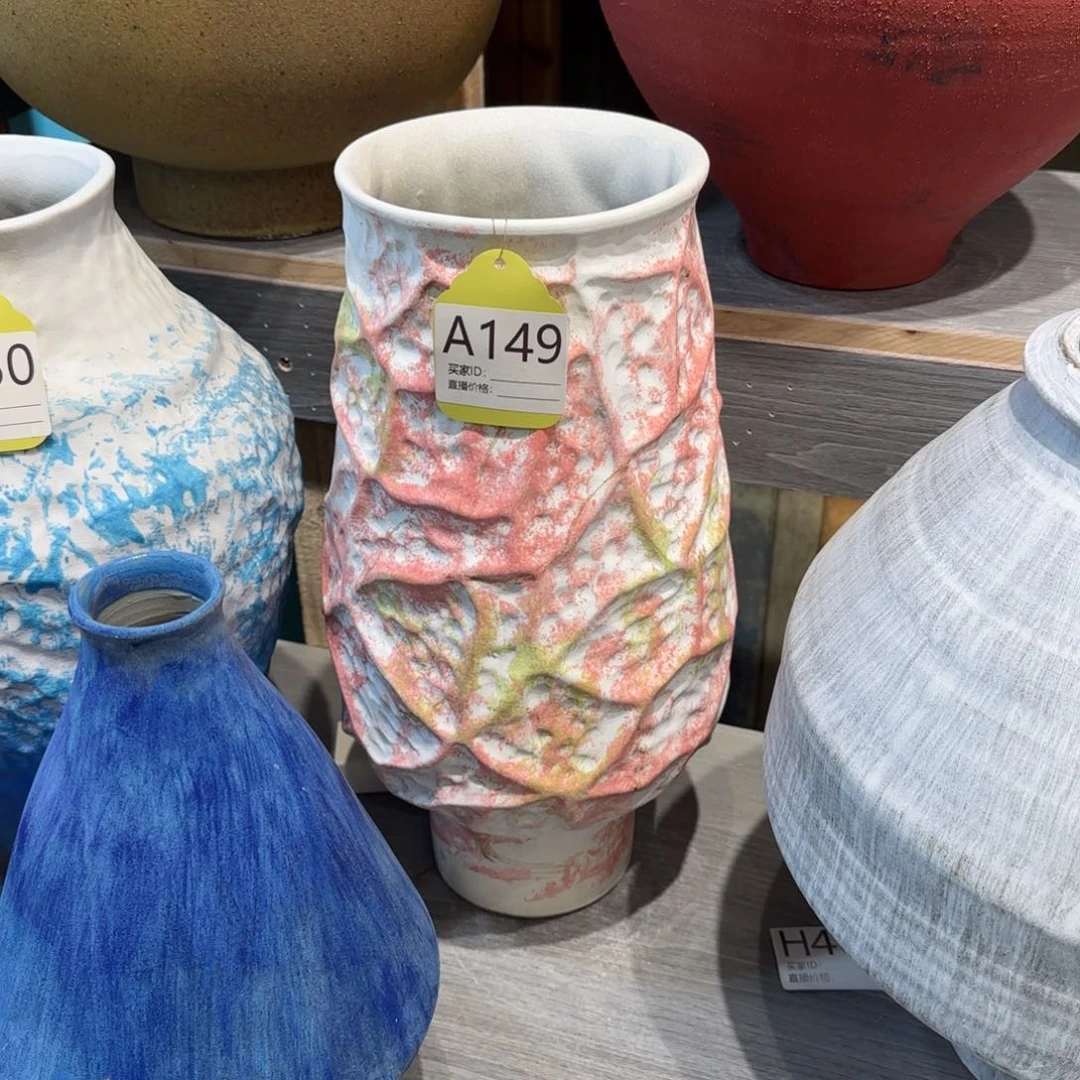 景德镇陶瓷艺术品果*