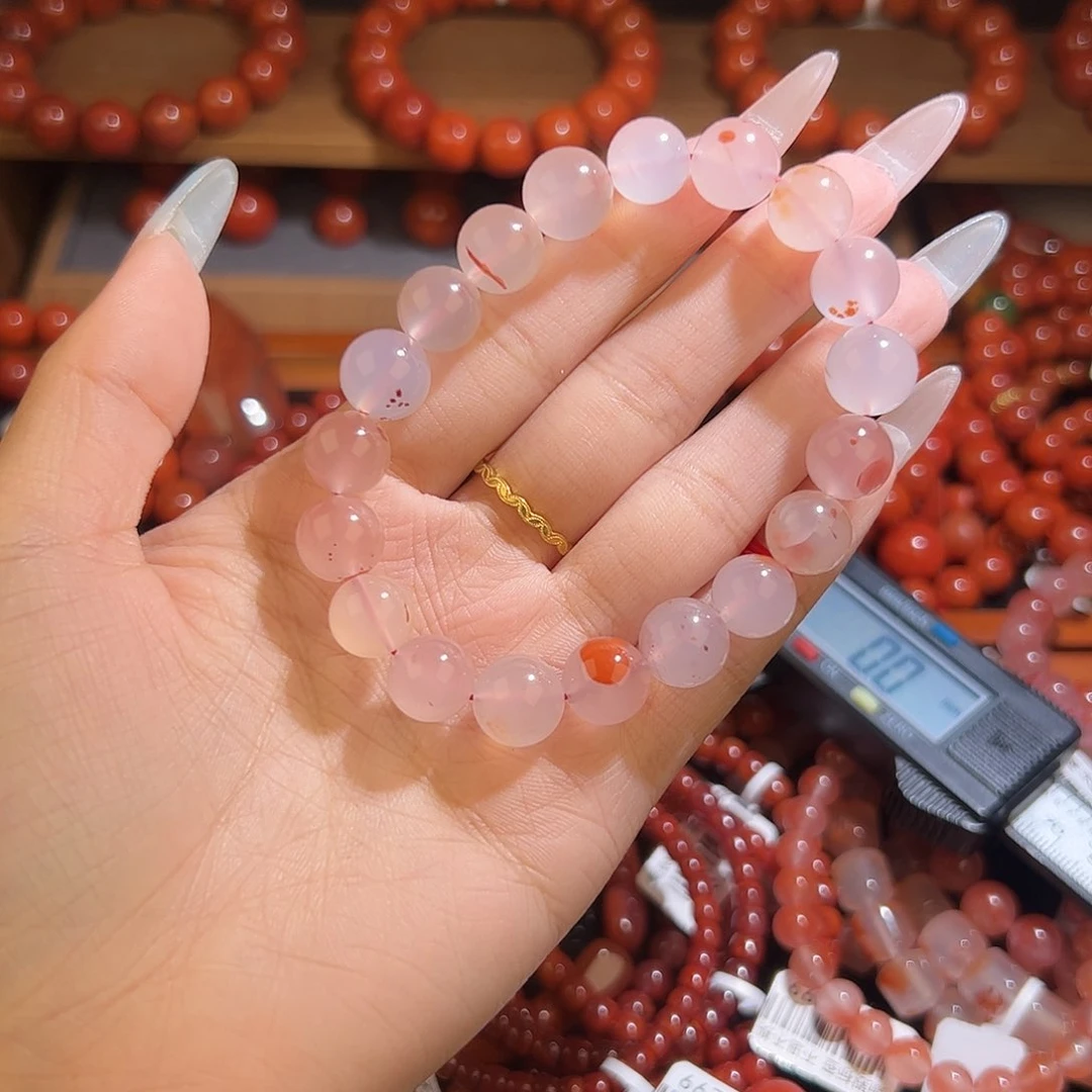 南红玛瑙手串未镶嵌10白底冰飘