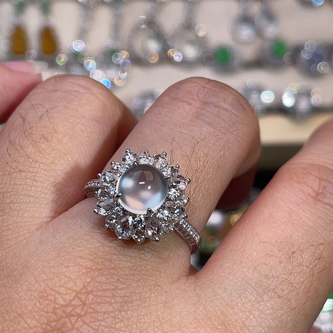 翡翠18K金镶嵌戒指玻璃种