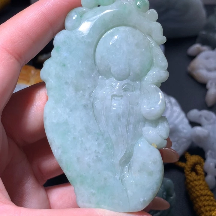 翡翠未镶嵌颈饰保真天然A货翡翠