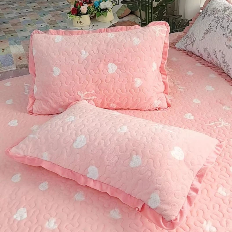 H48*74cm冬季加厚绒枕套一对装（心动粉）