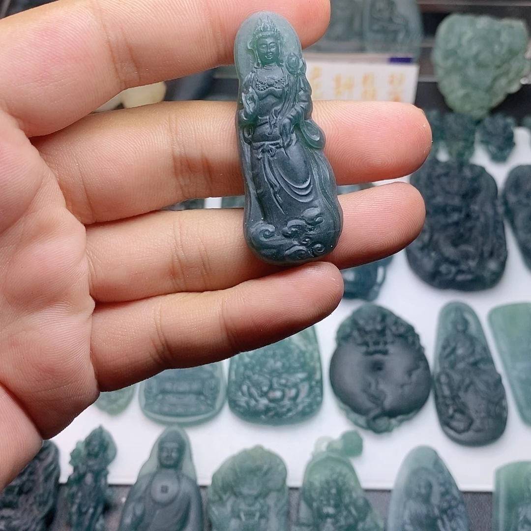 定制翡翠未镶嵌观音