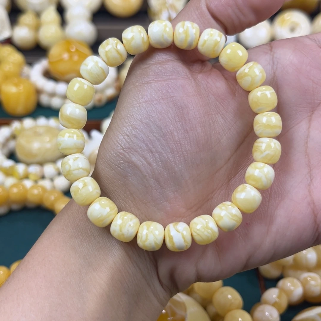 未镶嵌琥珀手链……