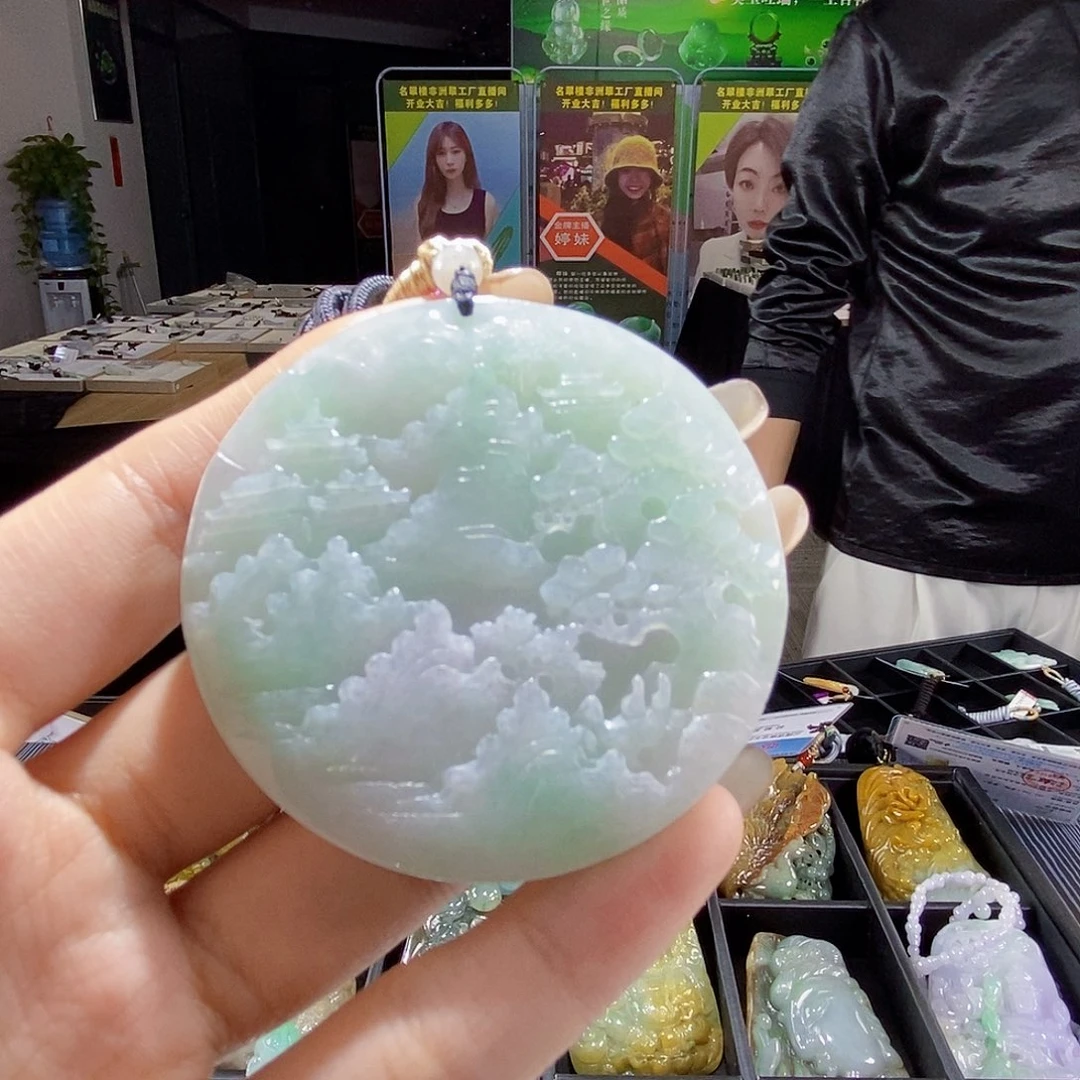 颈饰未镶嵌翡翠翡