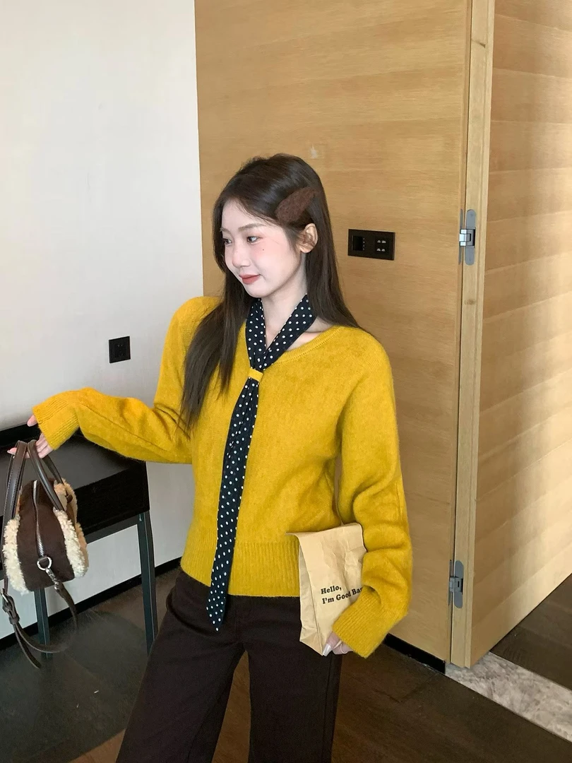 法式复古气质v领波点丝巾领带套头针织衫女秋冬加厚软糯毛衣套装