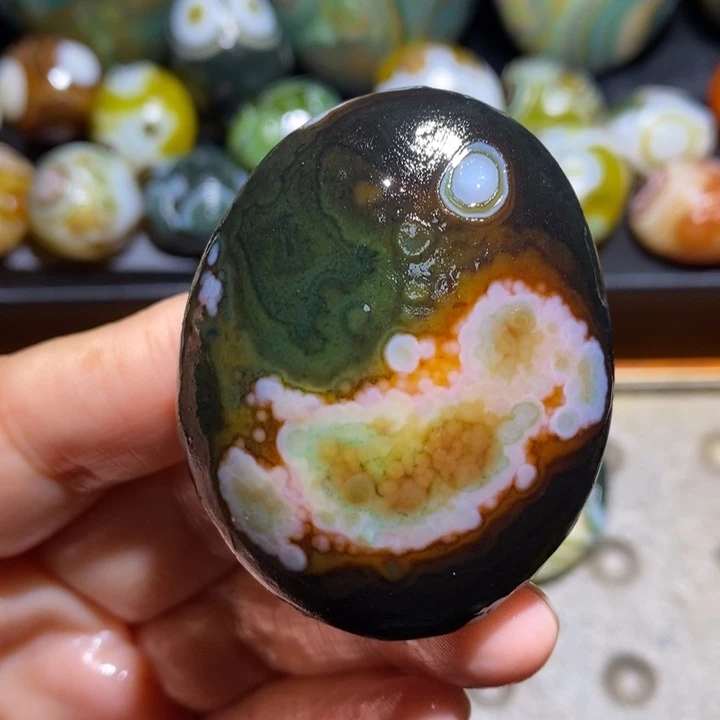 未镶嵌玛瑙/玉髓珠宝半成品126