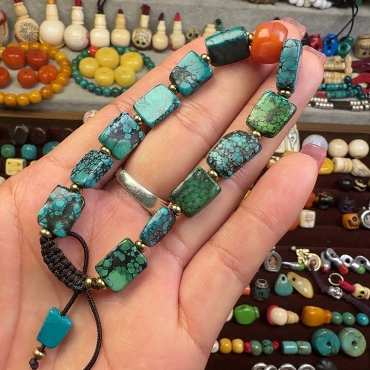 琉璃/树脂/塑料类