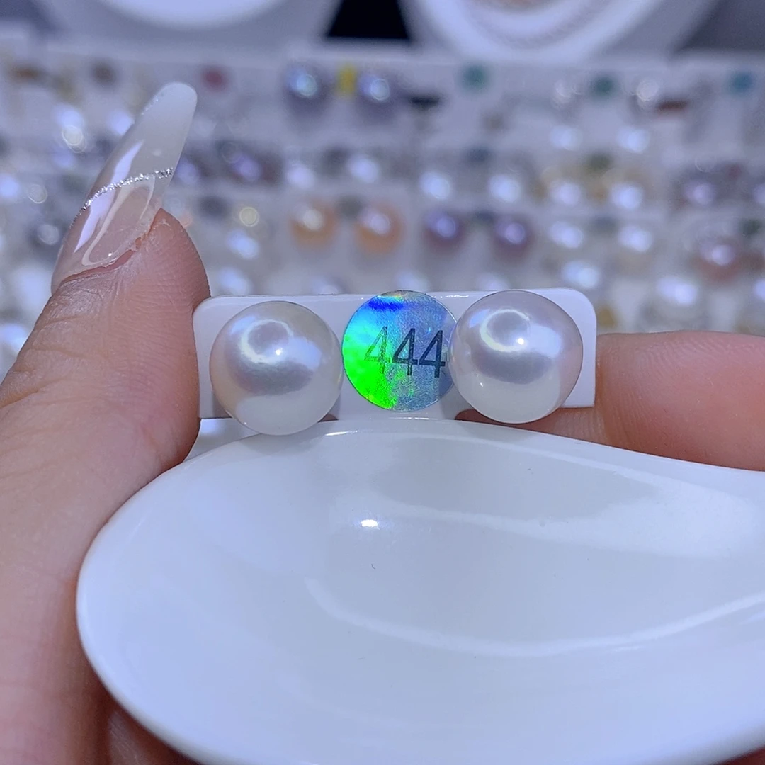 银S925镶嵌耳饰淡水珍珠