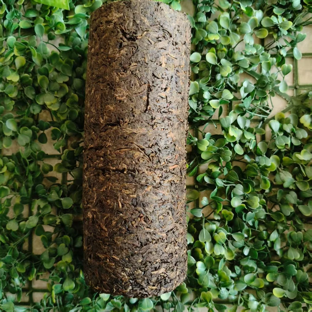 雨腾妹夫  十一S 藏天柱"斩C除G 百Y克星”1000g/柱生茶