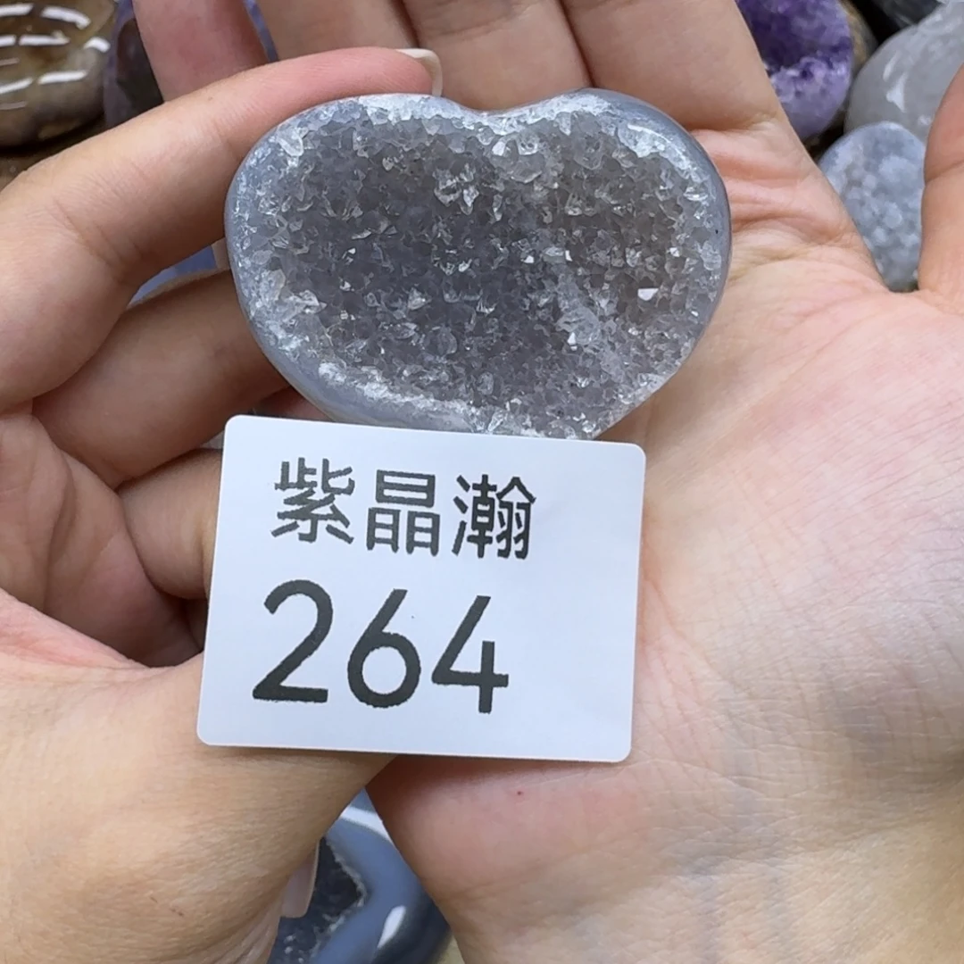 未镶嵌水晶大型摆件（非配饰）
