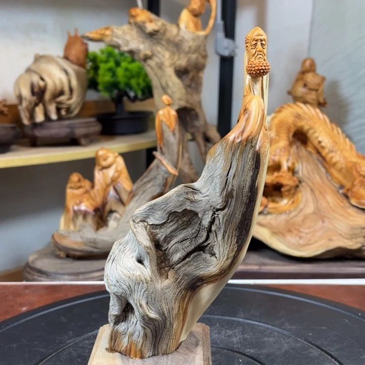 柏木（崖柏）fhhghhbhhjj