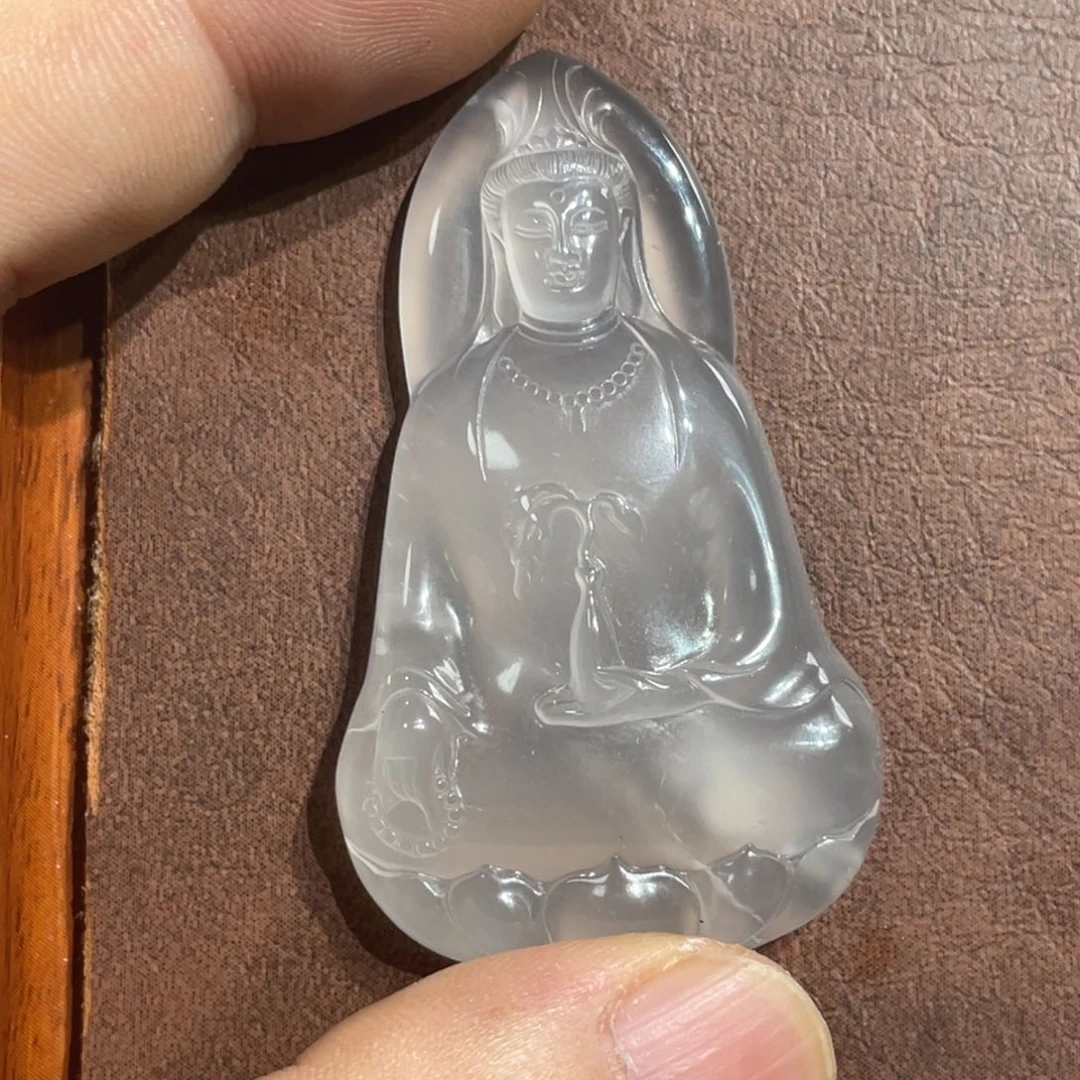 云***️未镶嵌素衣观音石英质玉