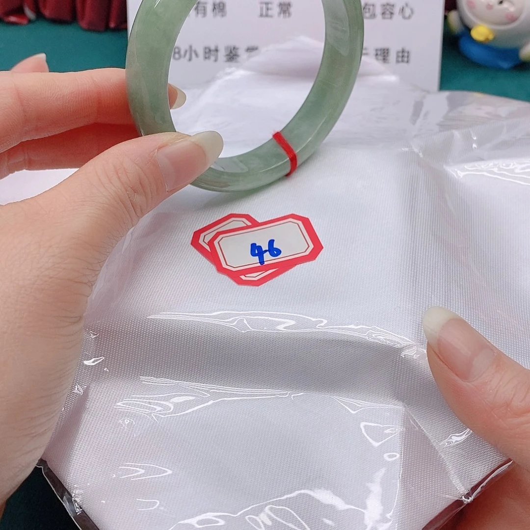 翡翠手镯未镶嵌朴**玲466666666