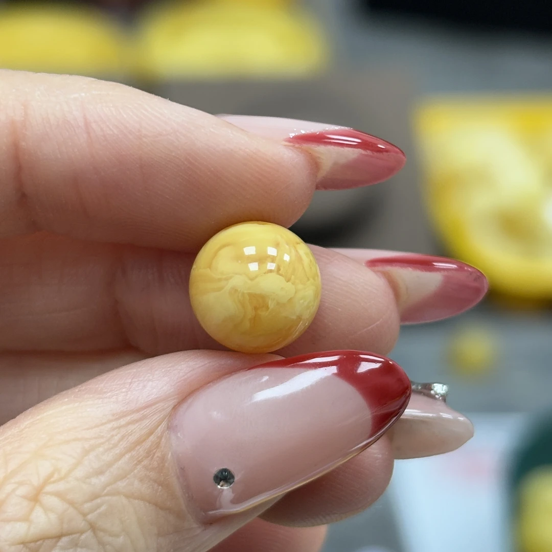 10.2mm微瑕· 小妖珠宝天然原矿琥珀蜜蜡