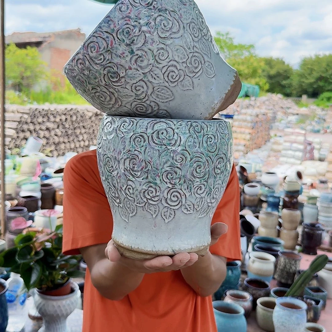 紫砂花盆口18高20两个玫瑰花脚脚彩色武