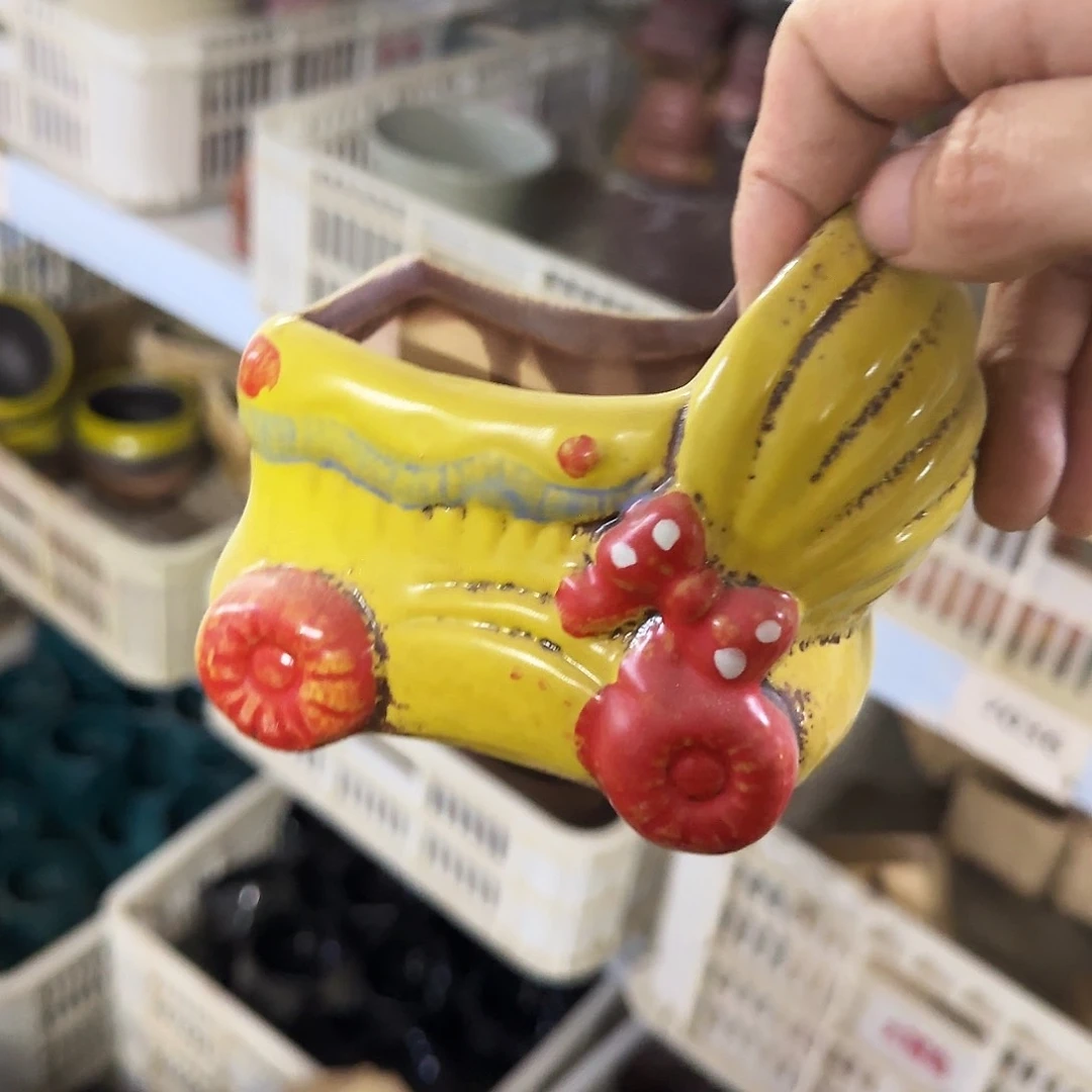 福利局库存尾单·有孔花盆当天满9元发7036