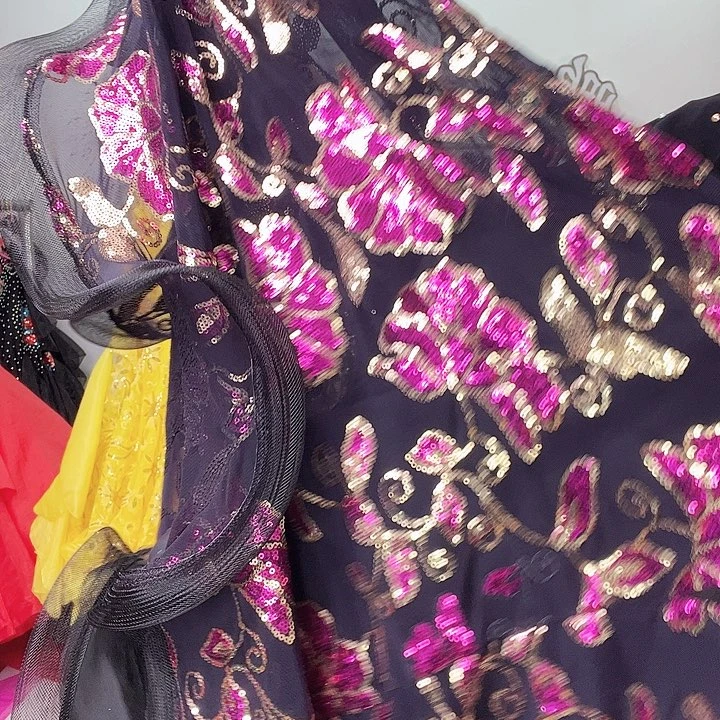 交谊舞的舞蹈动作和