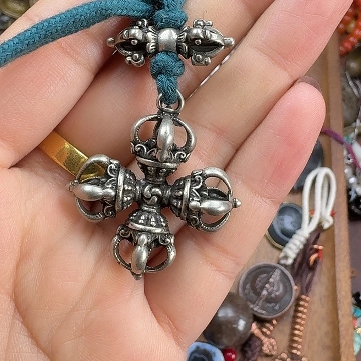 泥塑哈哈哈哈哈哈哈