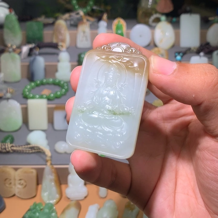 和田玉未镶嵌颈饰