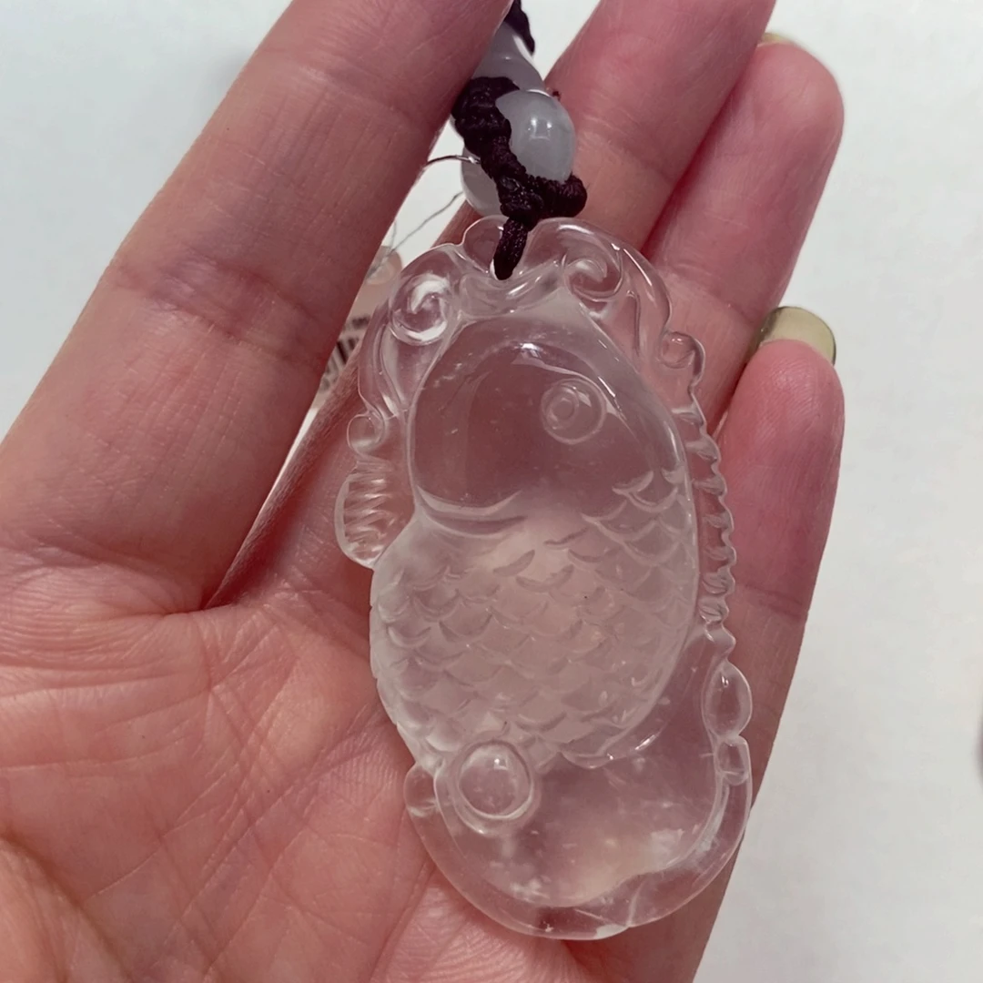 石英质玉未镶嵌颈饰