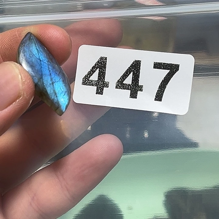 未镶嵌水晶大型摆件（非配饰）