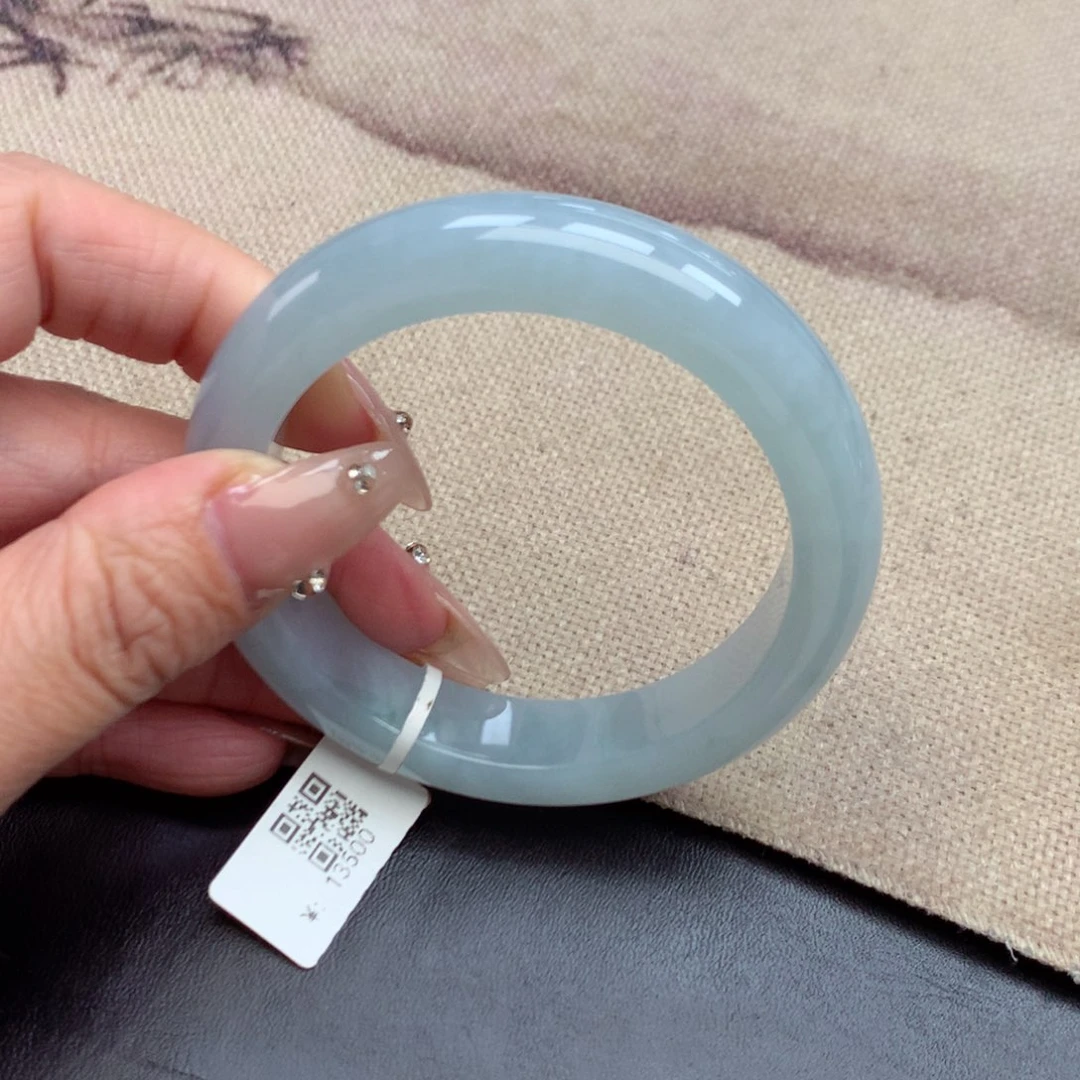 未镶嵌手镯翡翠缅甸翡翠