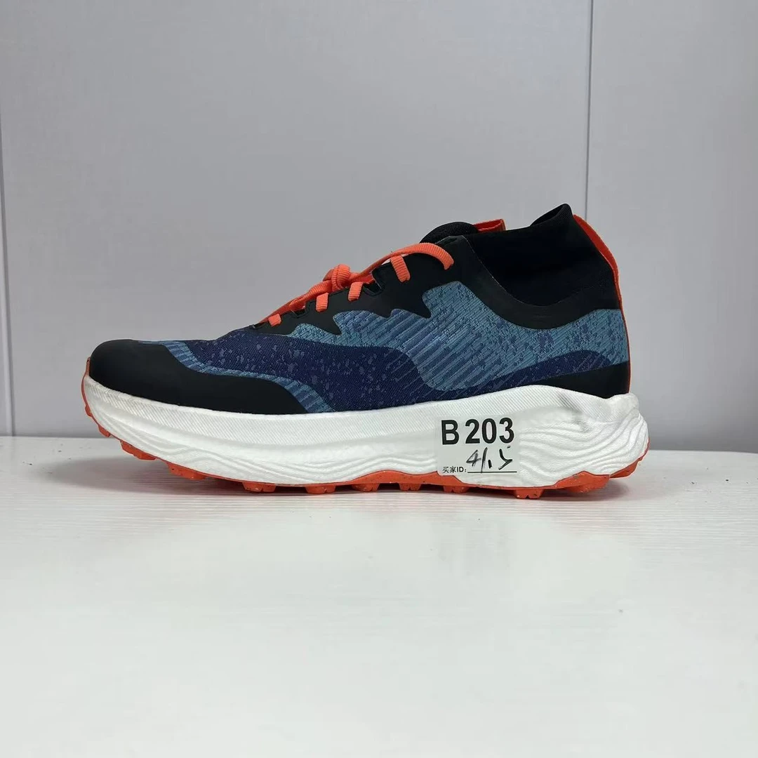 3-新款户外运动百搭休闲鞋 B203
