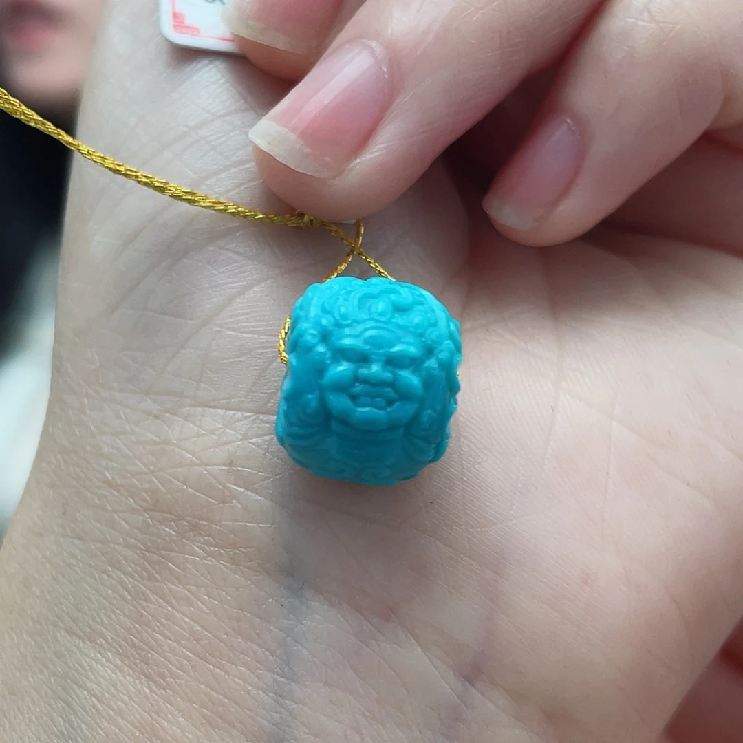 绿松石颈饰未镶嵌