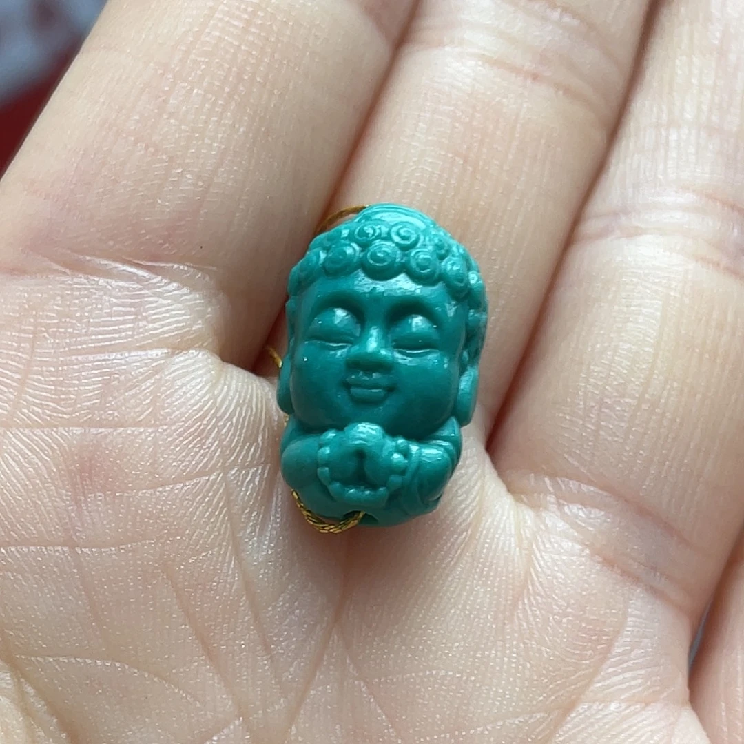 绿松石未镶嵌颈饰