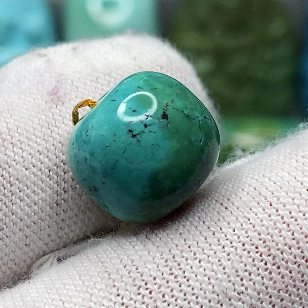 绿松石未镶嵌天然原矿 带武汉地大证书