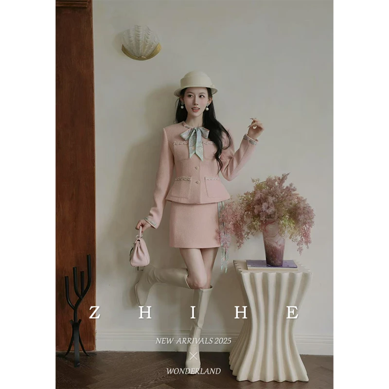 无艳一禾【甜茶香颂】法式静奢羊毛香风飘带装饰外套+半裙