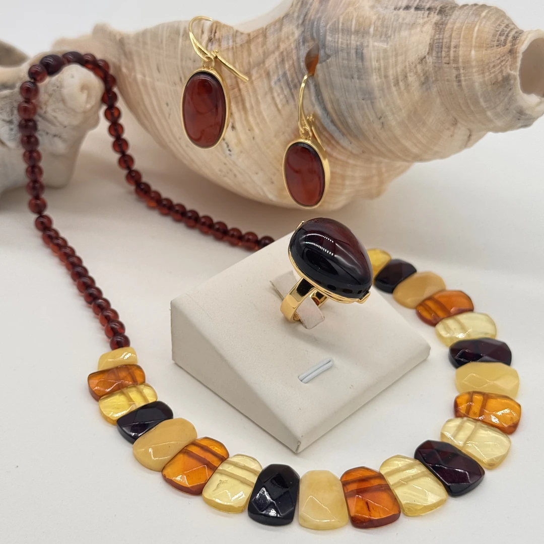 Bak Gvzal Jawayirat乔美首饰琥珀三件套