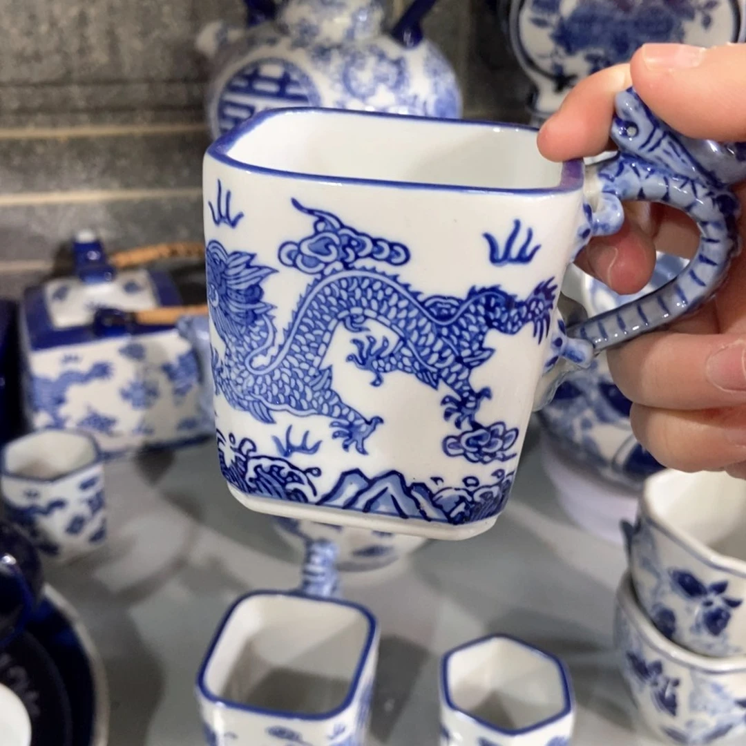 摆件蜜****ง两个手绘釉下彩