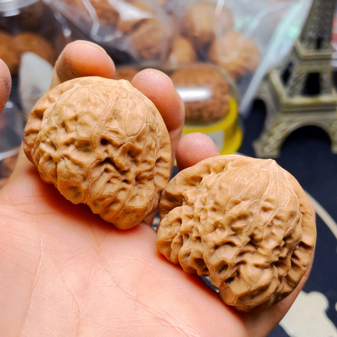 文玩核桃吊坠达摩一对