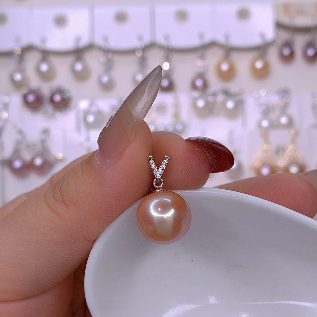 颈饰银S925镶嵌淡水珍珠