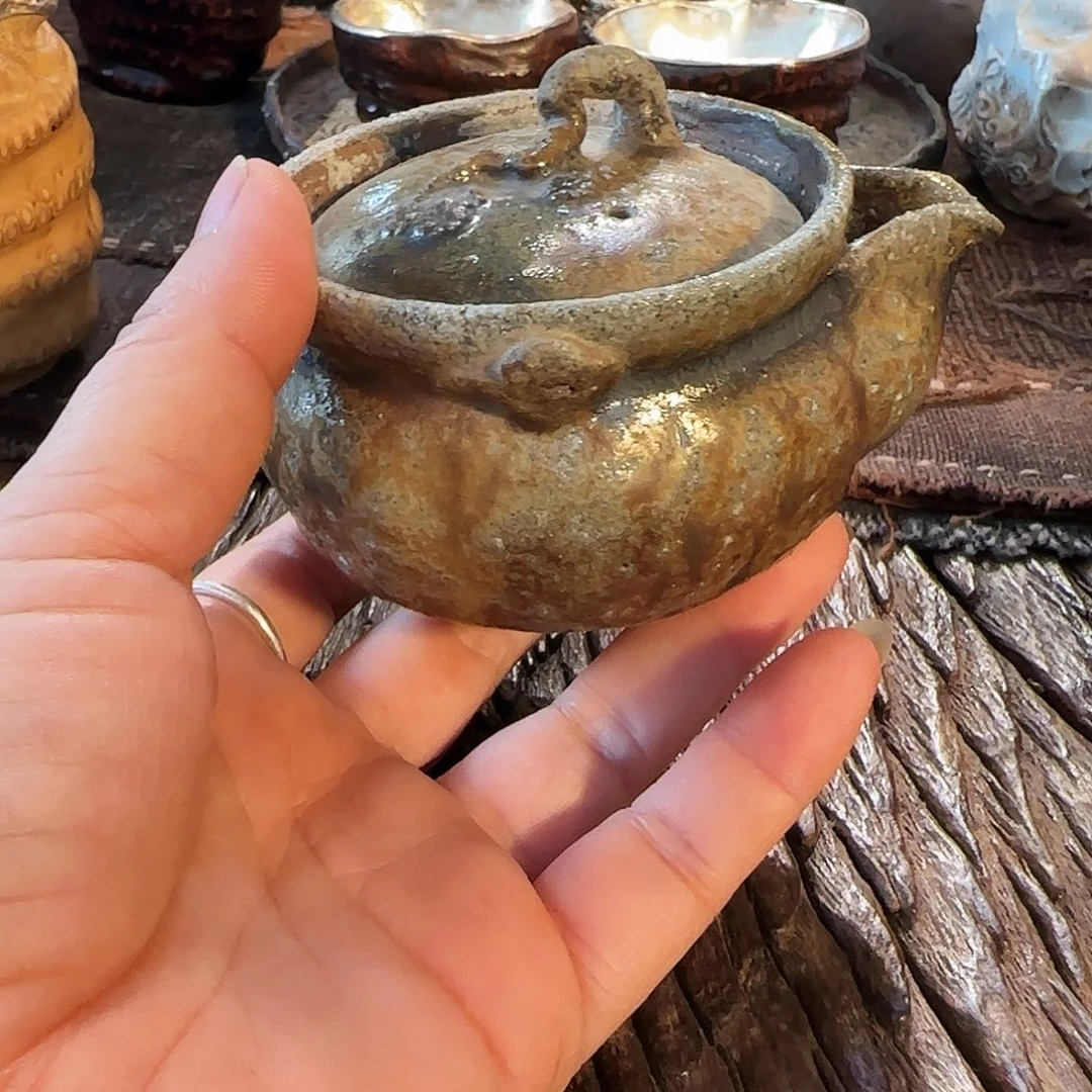 手捏宝瓶宝瓶宝瓶