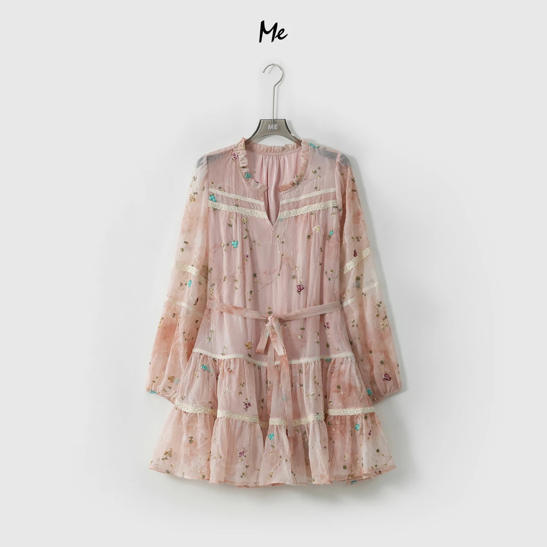 ME【玲珑甜心 （含腰带）】艺术刺绣千金感显瘦时尚连衣裙MESS5225