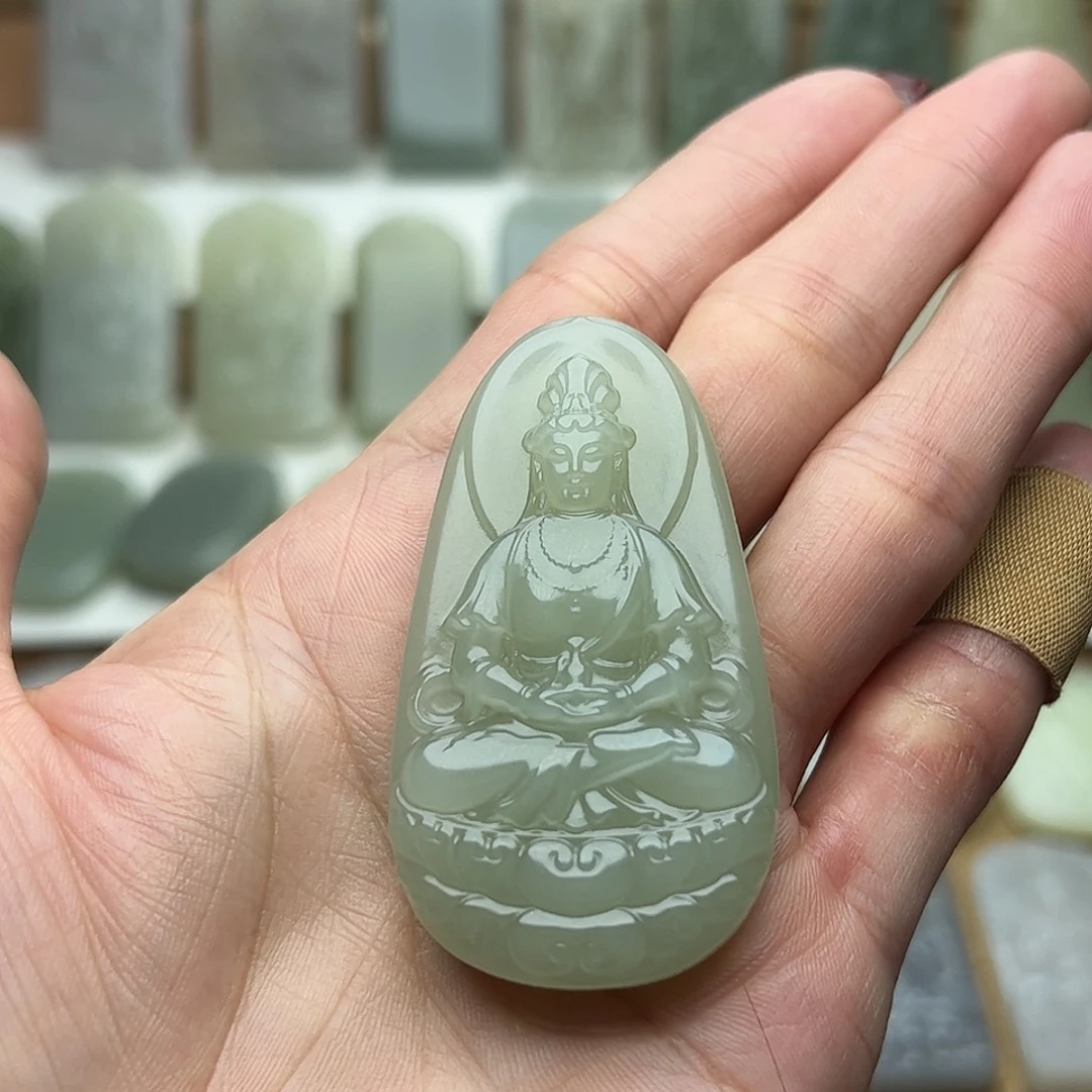 和田玉未镶嵌颈饰