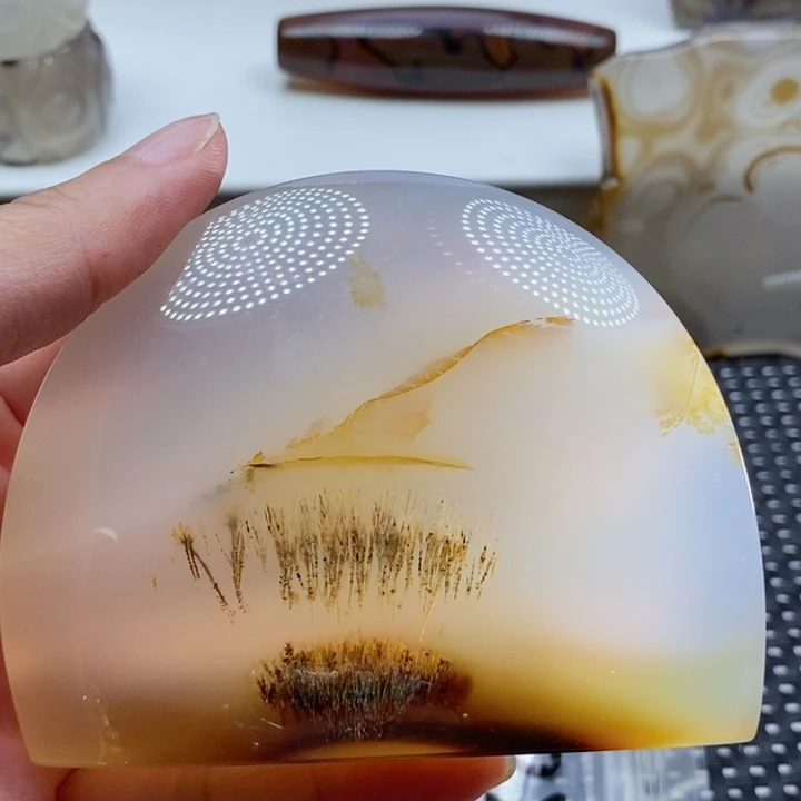 玛瑙/玉髓颈饰未镶嵌朝**石