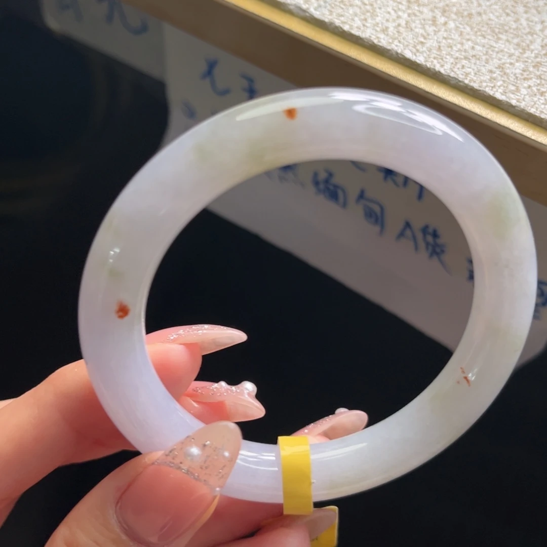 翡翠未镶嵌手镯手镯