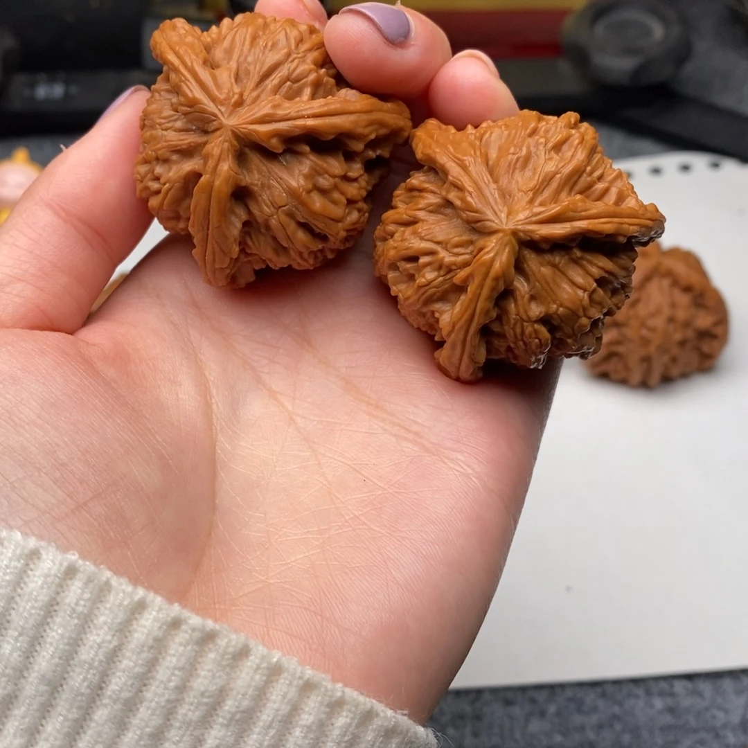 吊坠文玩核桃与**行白狮子111111