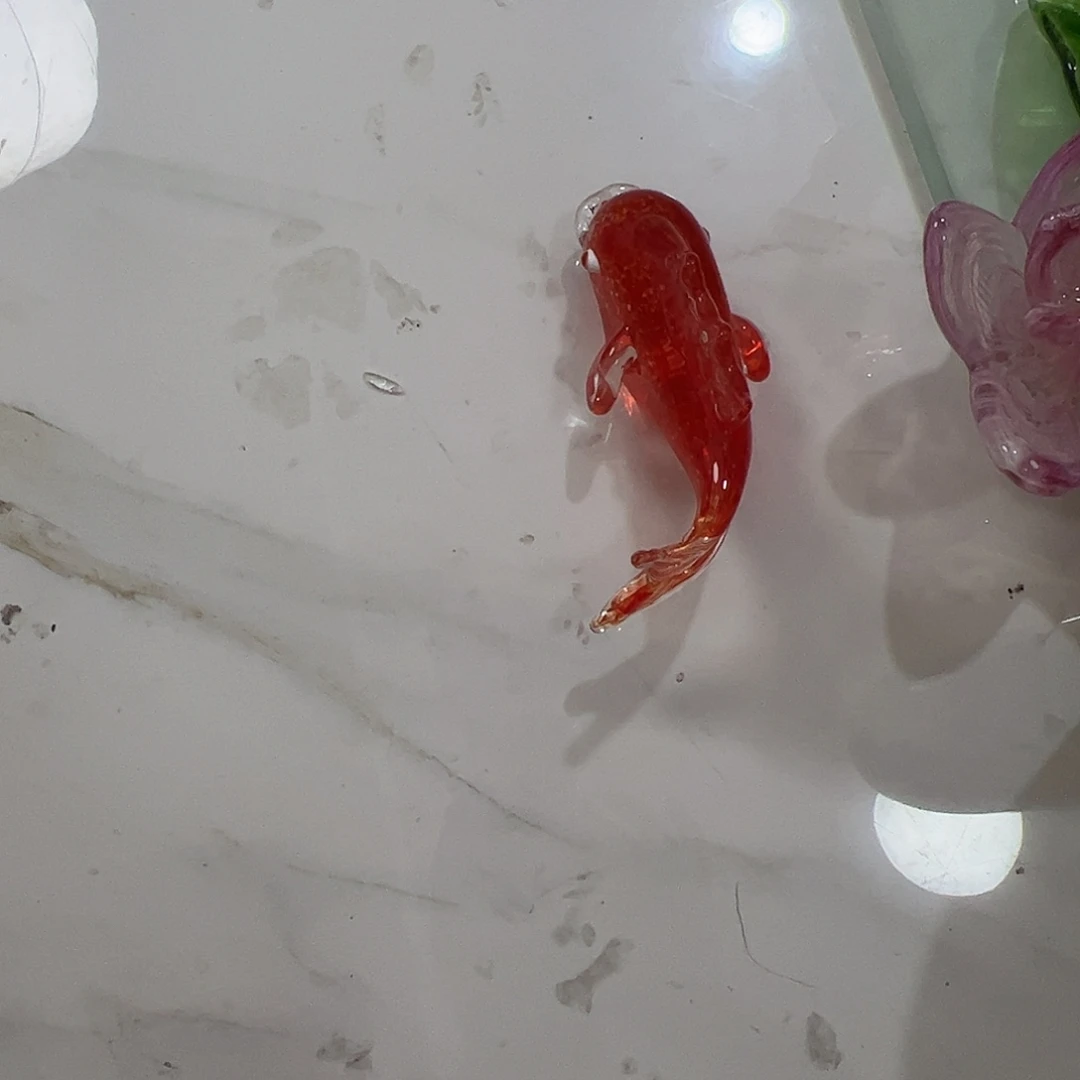 嘉***雯琉璃小鱼……琉璃…………琉璃