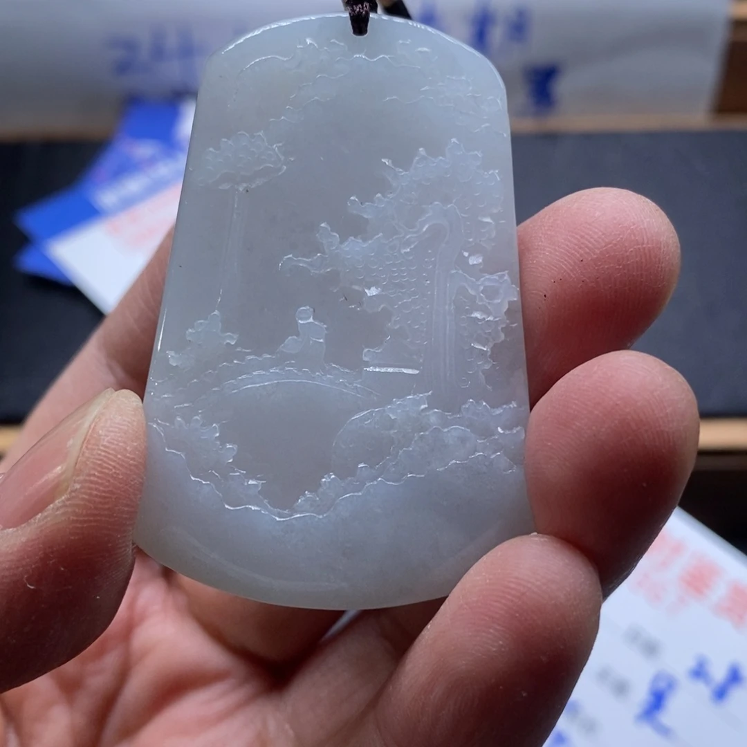 翡翠吊坠(不含链)未镶嵌