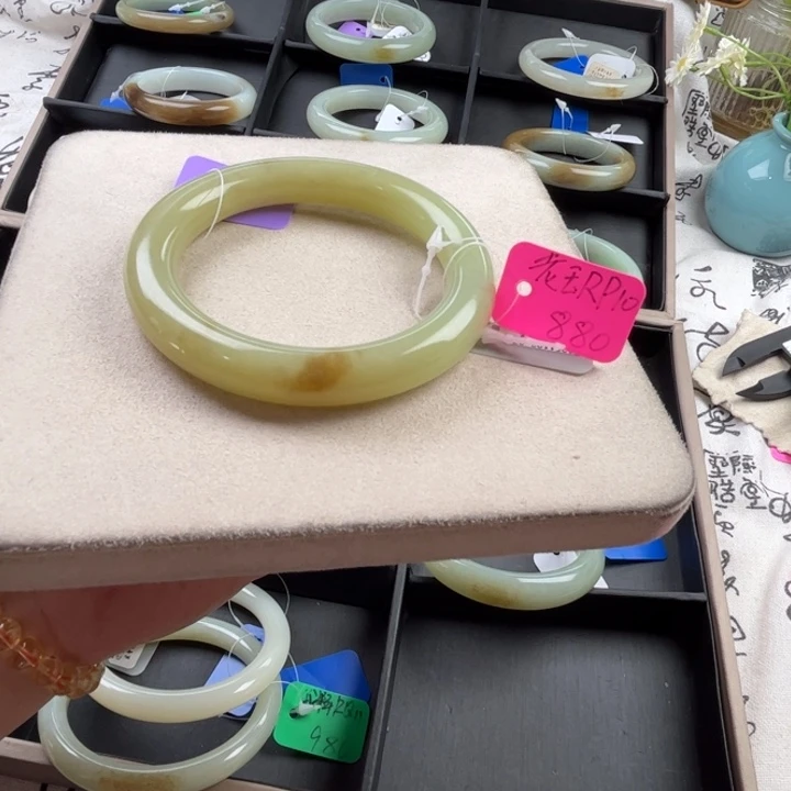 未镶嵌手镯和田玉玲珑美镯59.9