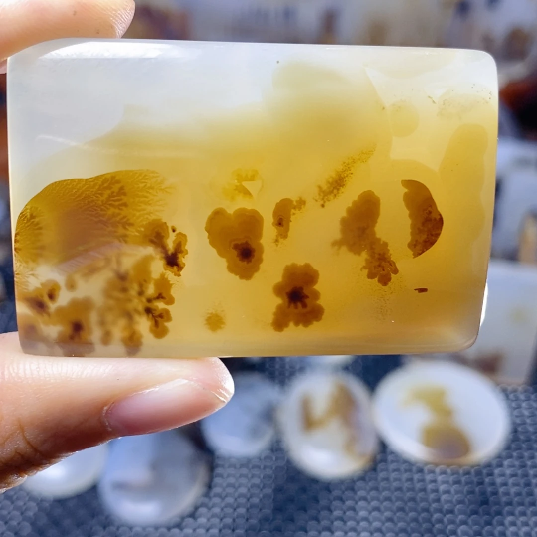 玛瑙/玉髓未镶嵌珠宝半成品